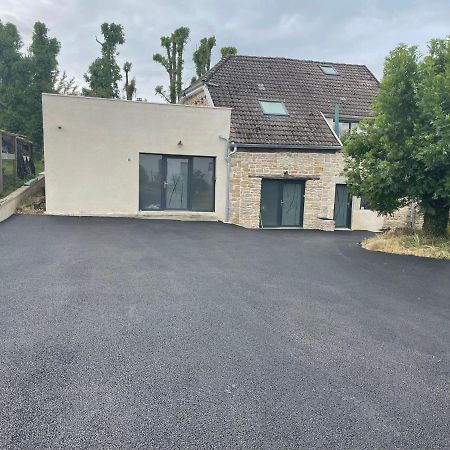 Studio Loft Du Lac Avec Terrasse Avec Vue Sur Le Lac Et La Motte Apartment Vaivre-et-Montoille Exterior foto